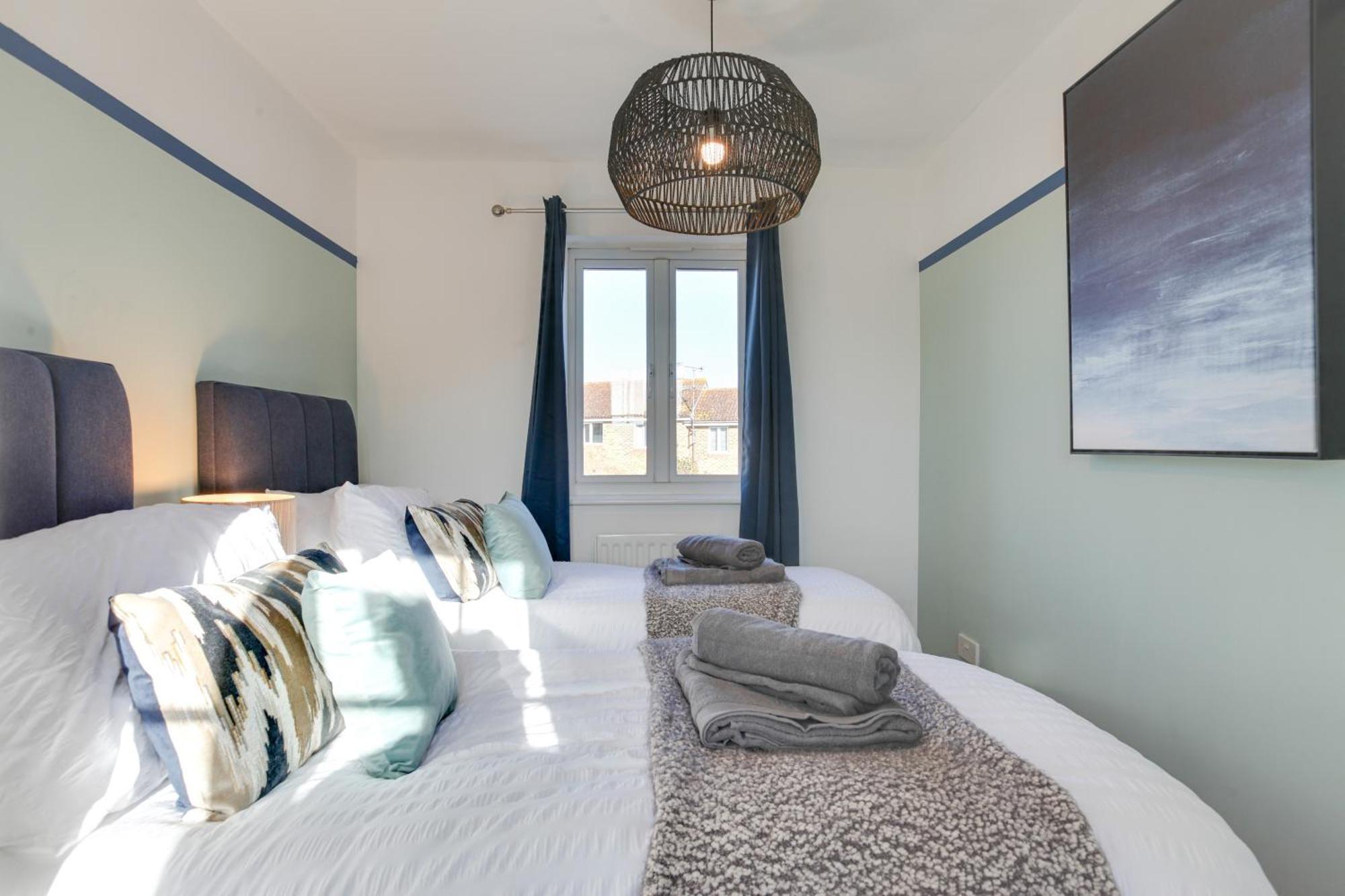 Cosy Two Bedroom House - Chelmsford - Free Parking And Wifi Exterior photo